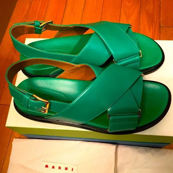 Retail $750 - NEVER WORN. Marni Fussbett sandals 41 - Picture 4 of 7